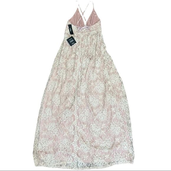 Lulus Lace-Up Lace Maxi Dress in Blush - Picture 4 of 5